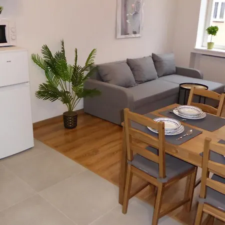 Apartamento On 5 Legnica